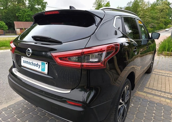 Nissan Qashqai cena 83900 przebieg: 88780, rok produkcji 2017 z Połaniec małe 781